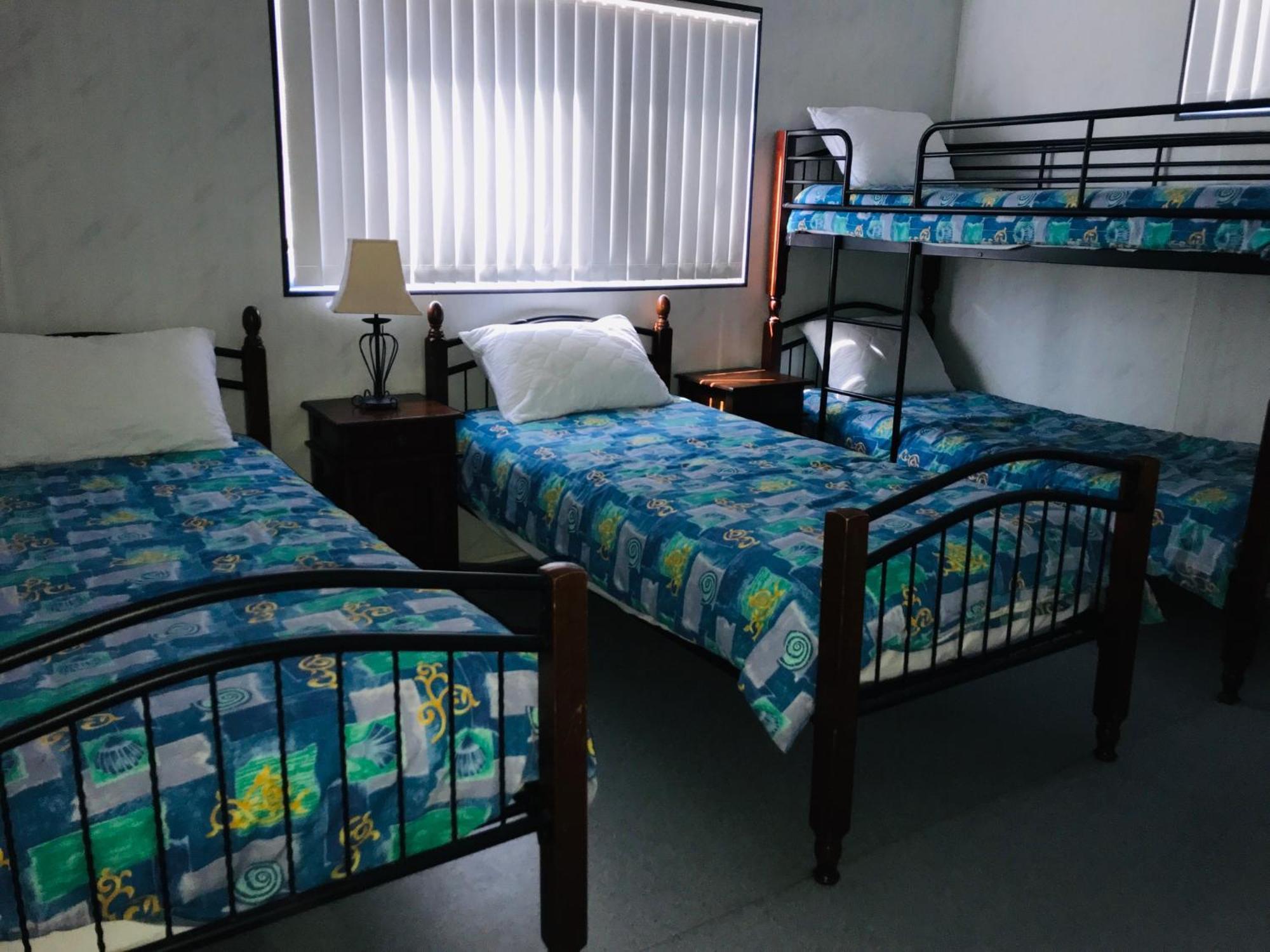 Port Denison Leander Reef Holiday Park מראה חיצוני תמונה